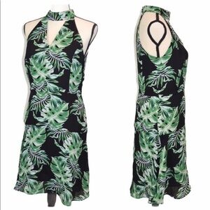 Belle‎ Vere Keyhole Choker Neck Sleeveless Dress Size 4 Green Palm Tropical